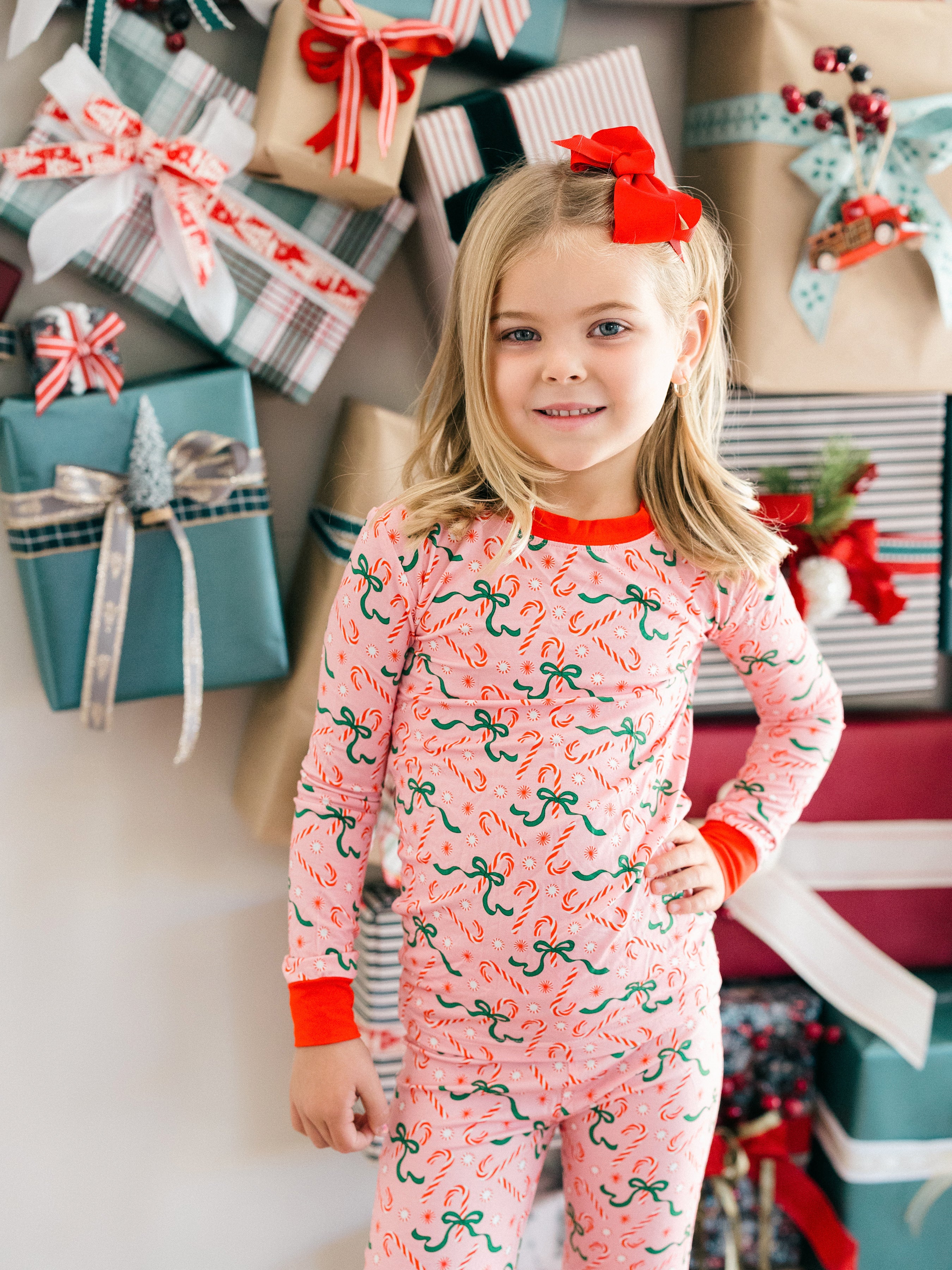 Loungewear Set - Candy Cane Ribbons