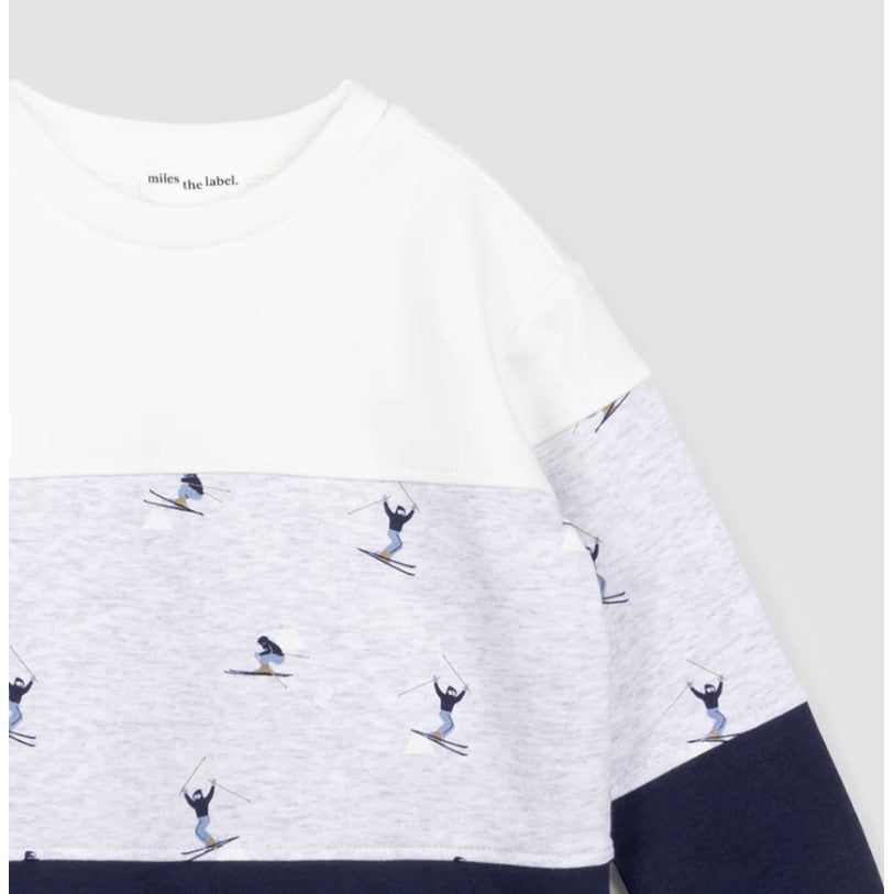 Sweatshirt - Skiier Print